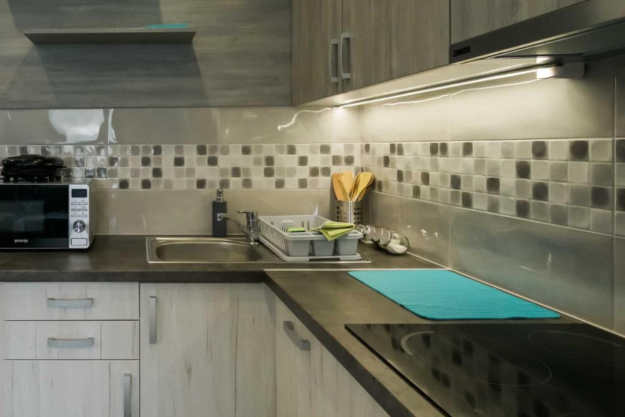 Devai-Lux Apartman Шарвар Экстерьер фото