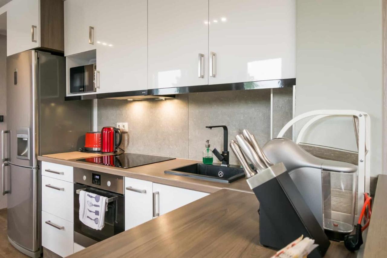 Devai-Lux Apartman Шарвар Экстерьер фото